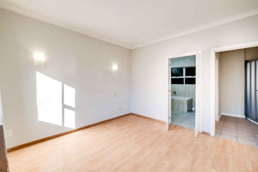 2 Bedroom Property for Sale in Plumstead Western Cape
